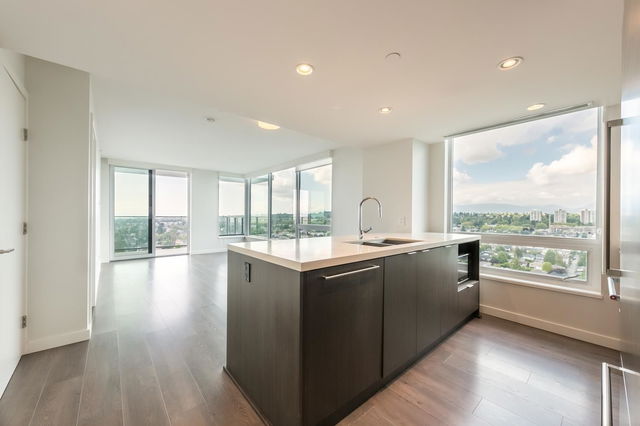 2503 - 8189 Cambie Street