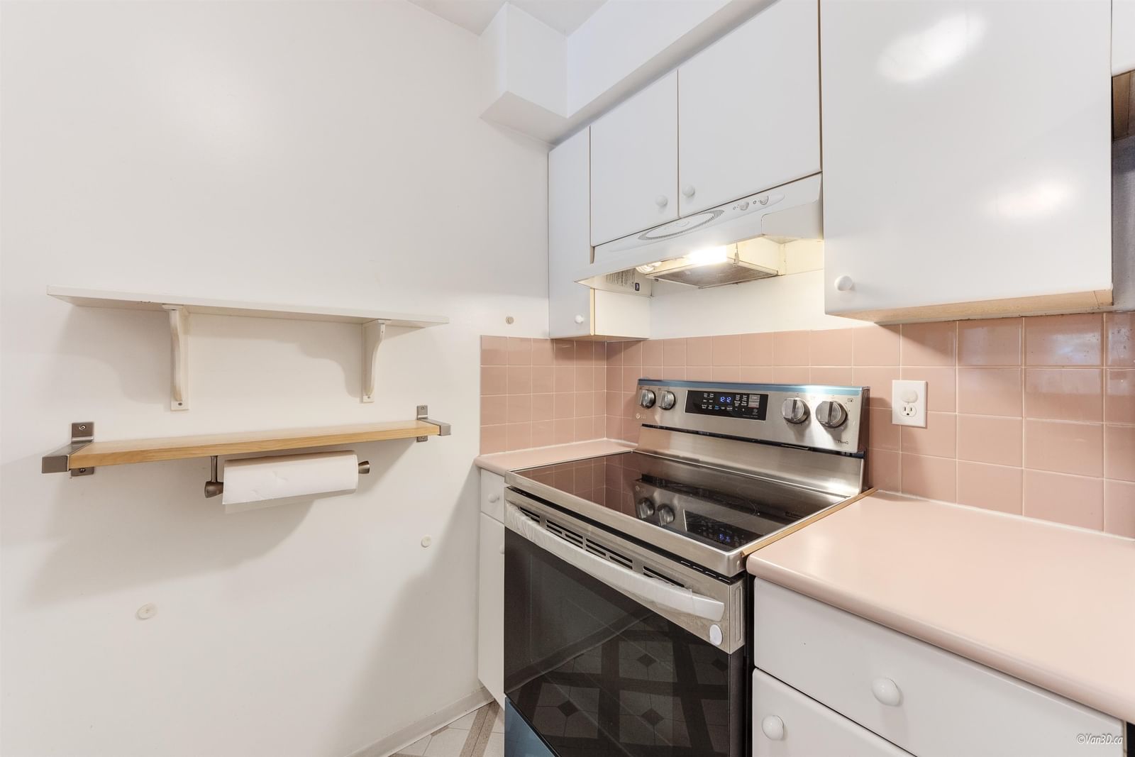 Listing Image 16