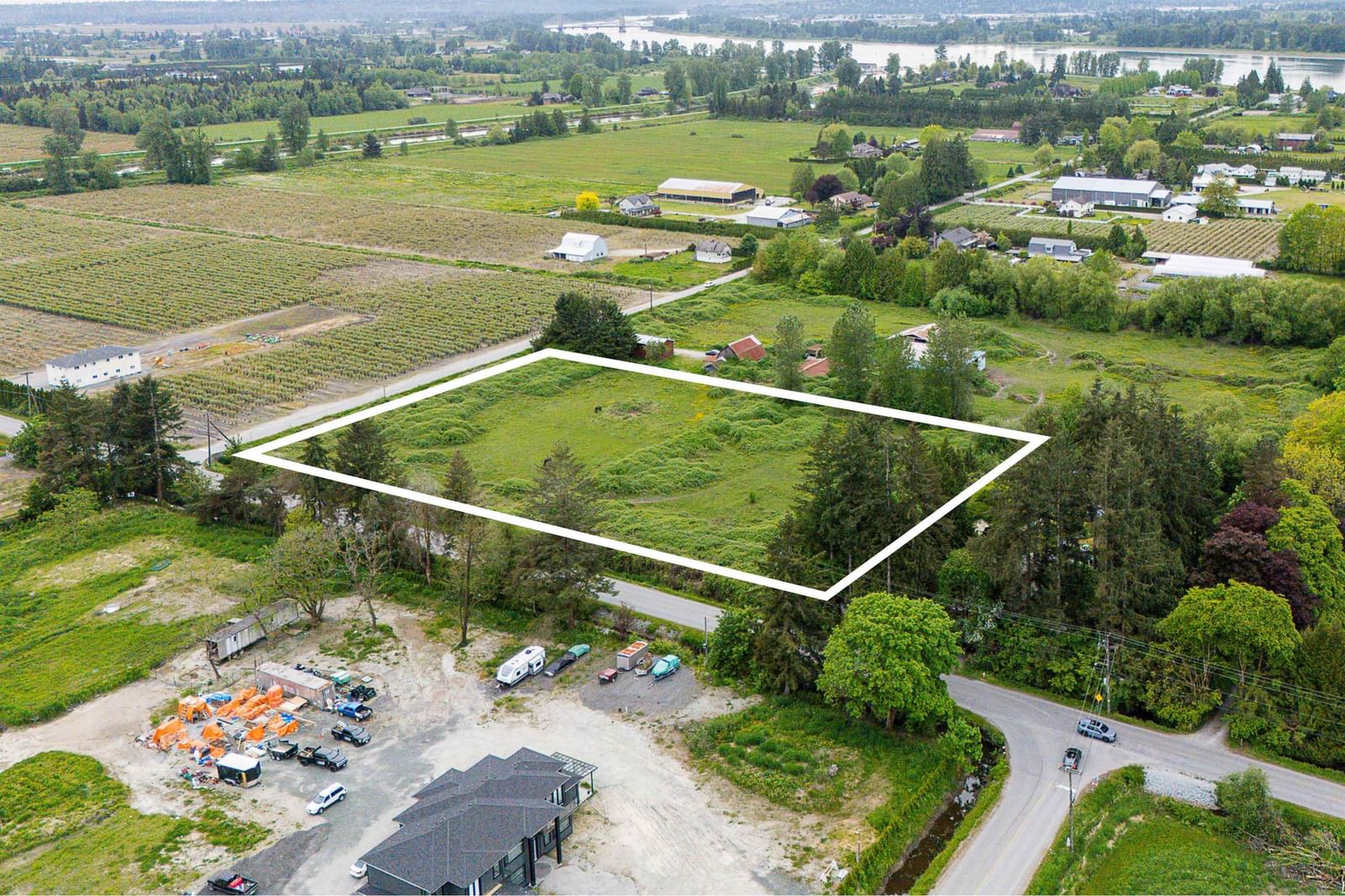 Listing Image 5