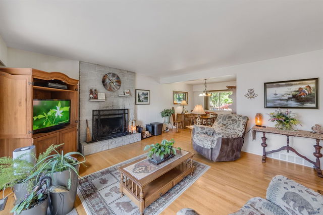 1144 Doran Road