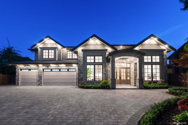 7680 Glacier Crescent