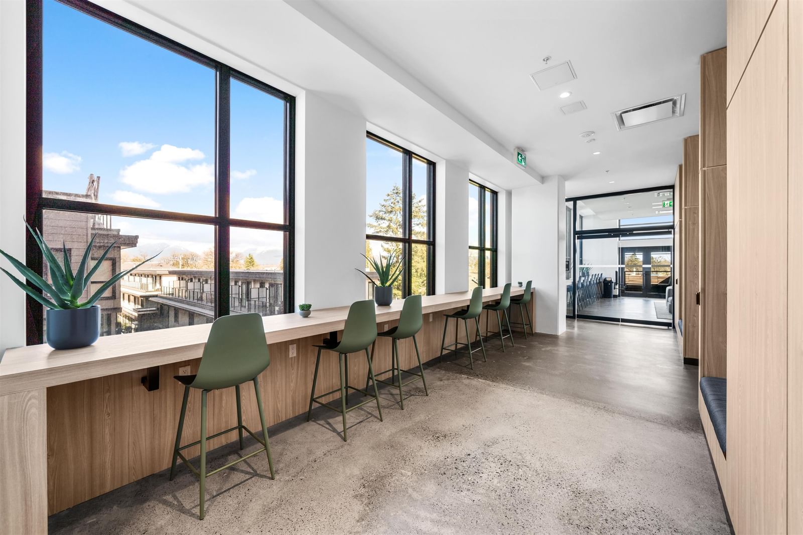 Listing Image 22