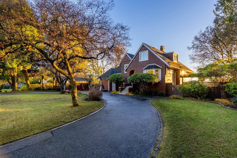 1275 Keith Road, North Vancouver, V7P 1Y9 | Image 2