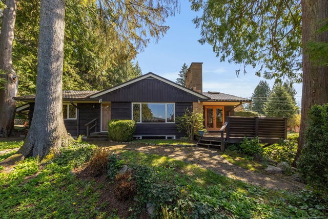 936 Prospect Avenue