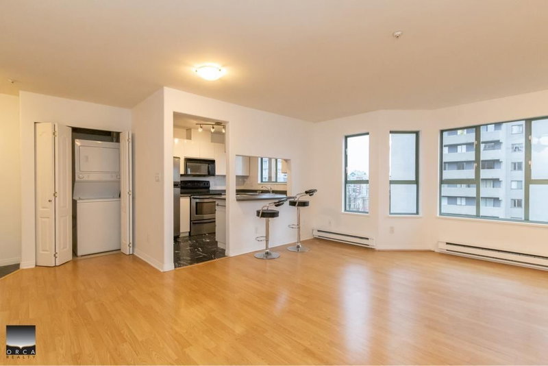 303 - 111 5th Street, North Vancouver, V7M 1J6 | Image 3