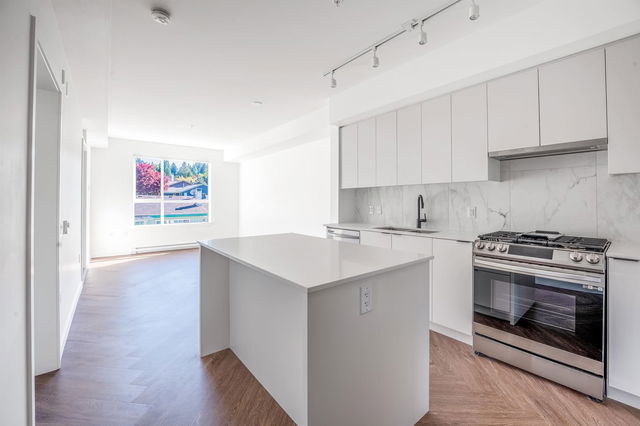 524 - 3229 St. Johns Street