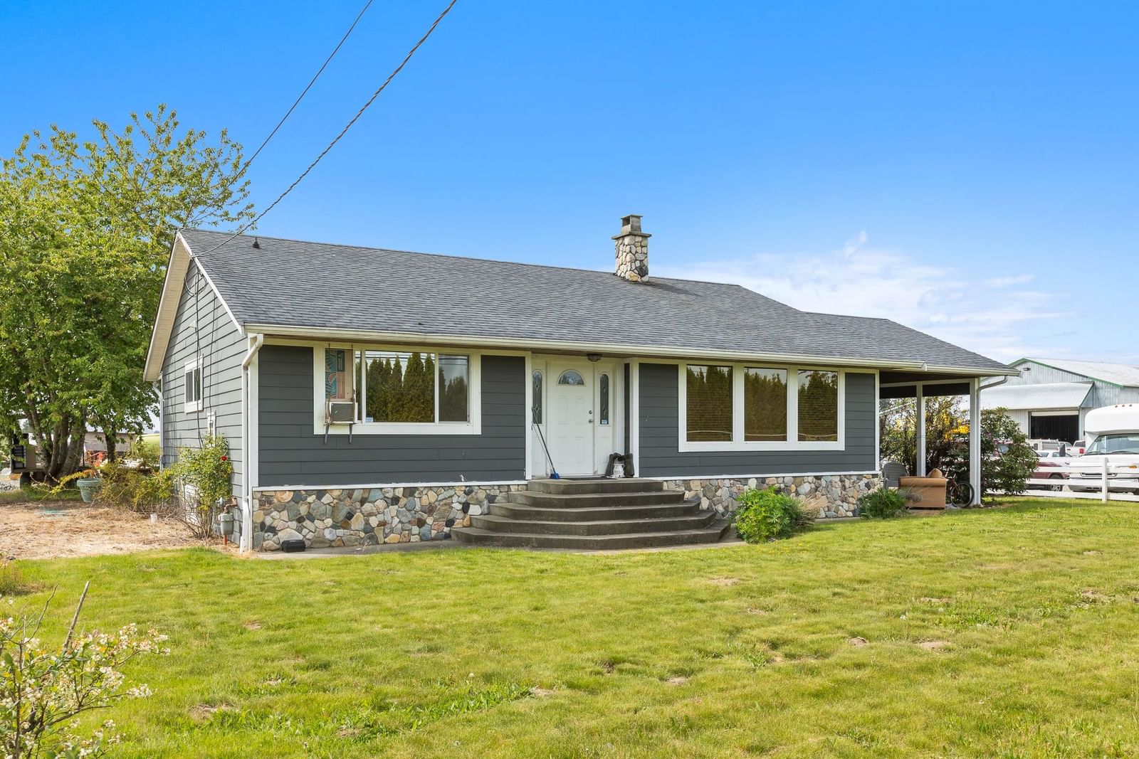 Listing Image 34