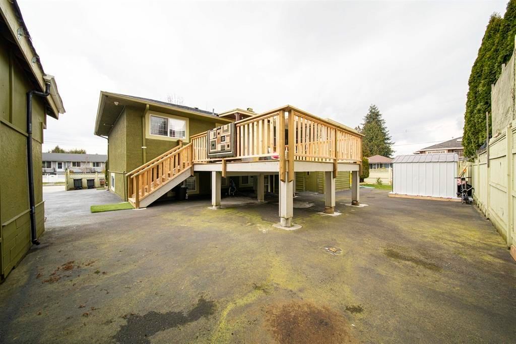 Listing Image 6