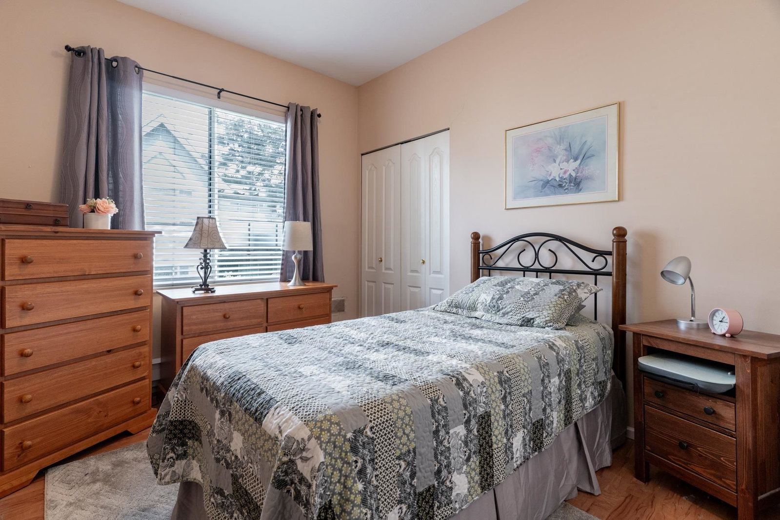 Listing Image 26