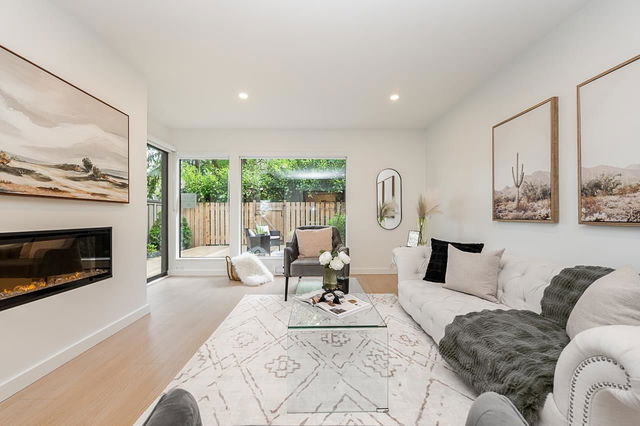 5853 Mayview Circle