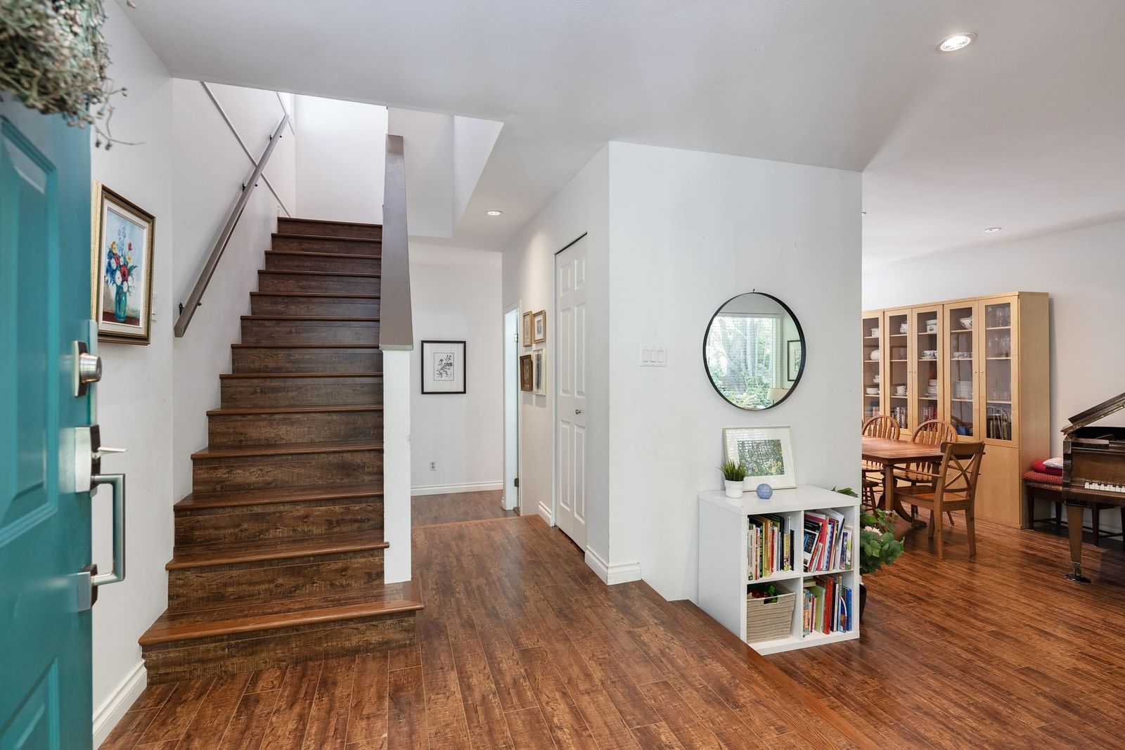 Listing Image 20