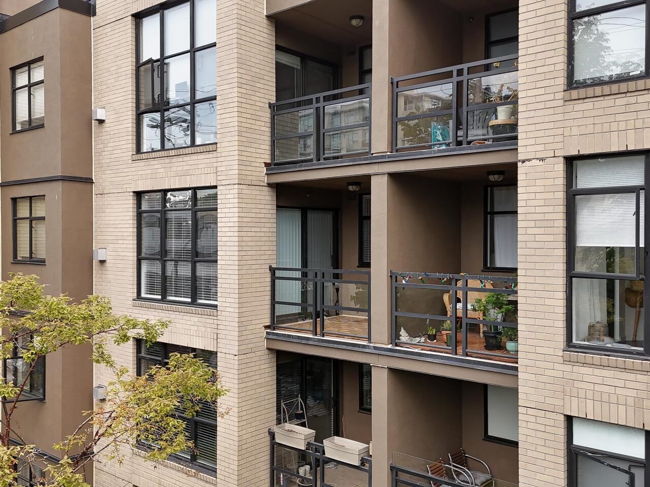 Listing Image 22