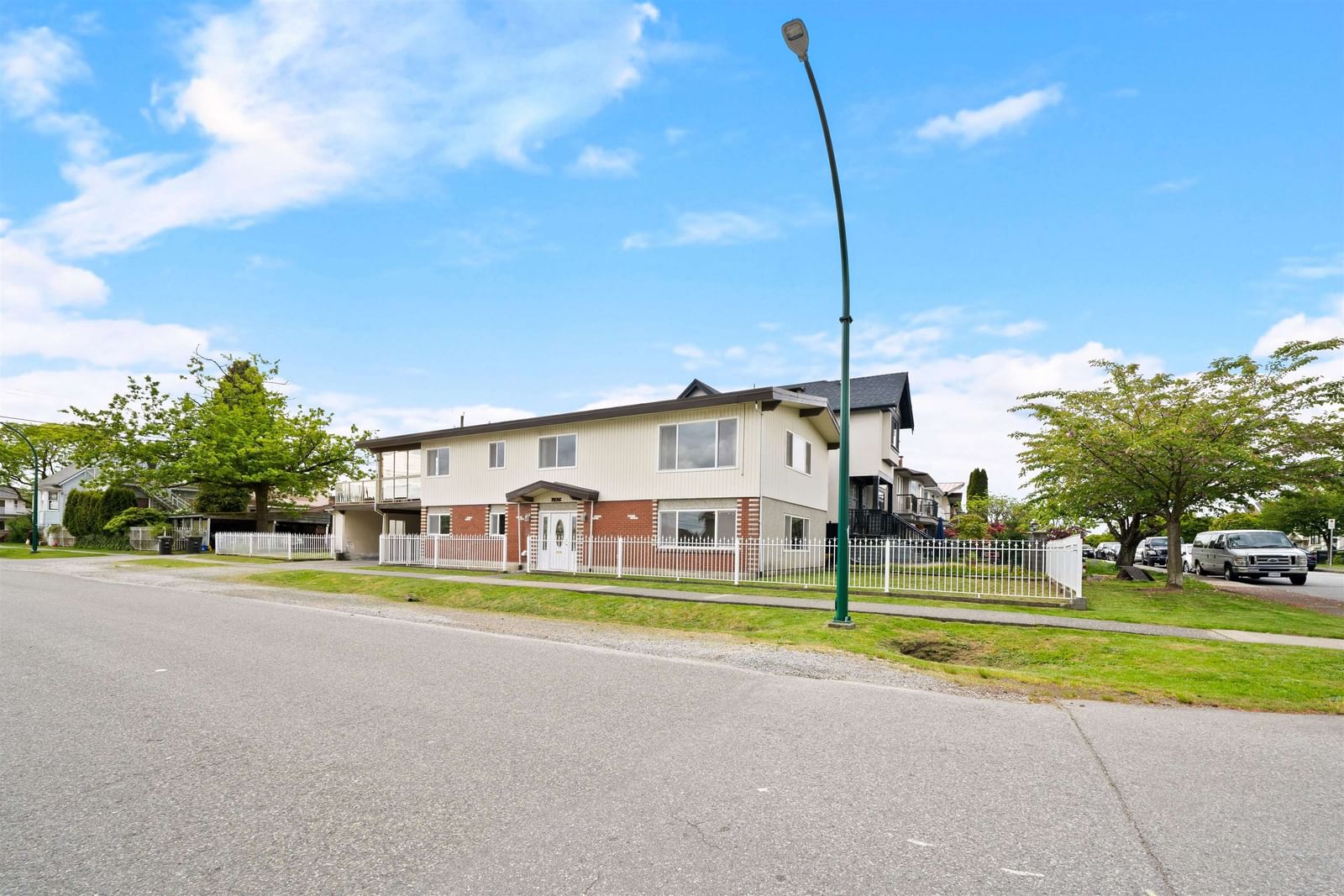 Listing Image 37