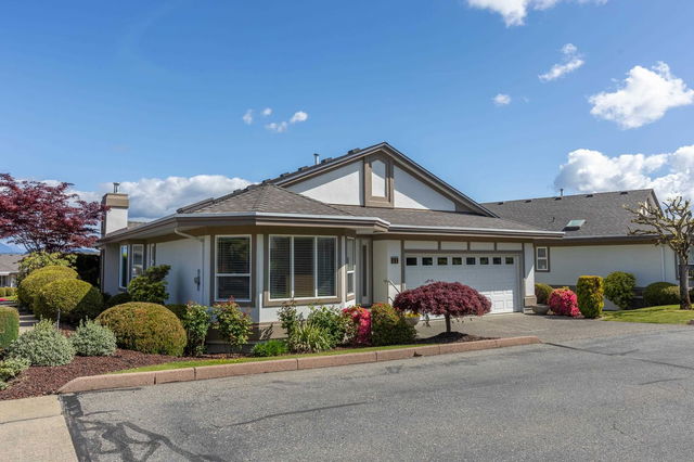 11 - 31445 Ridgeview Drive