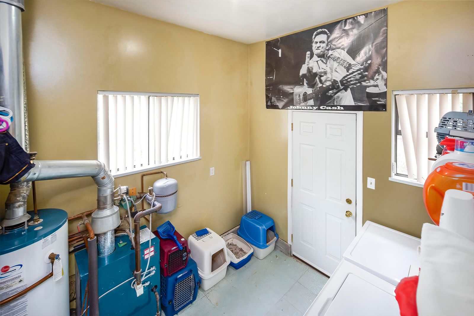 Listing Image 15