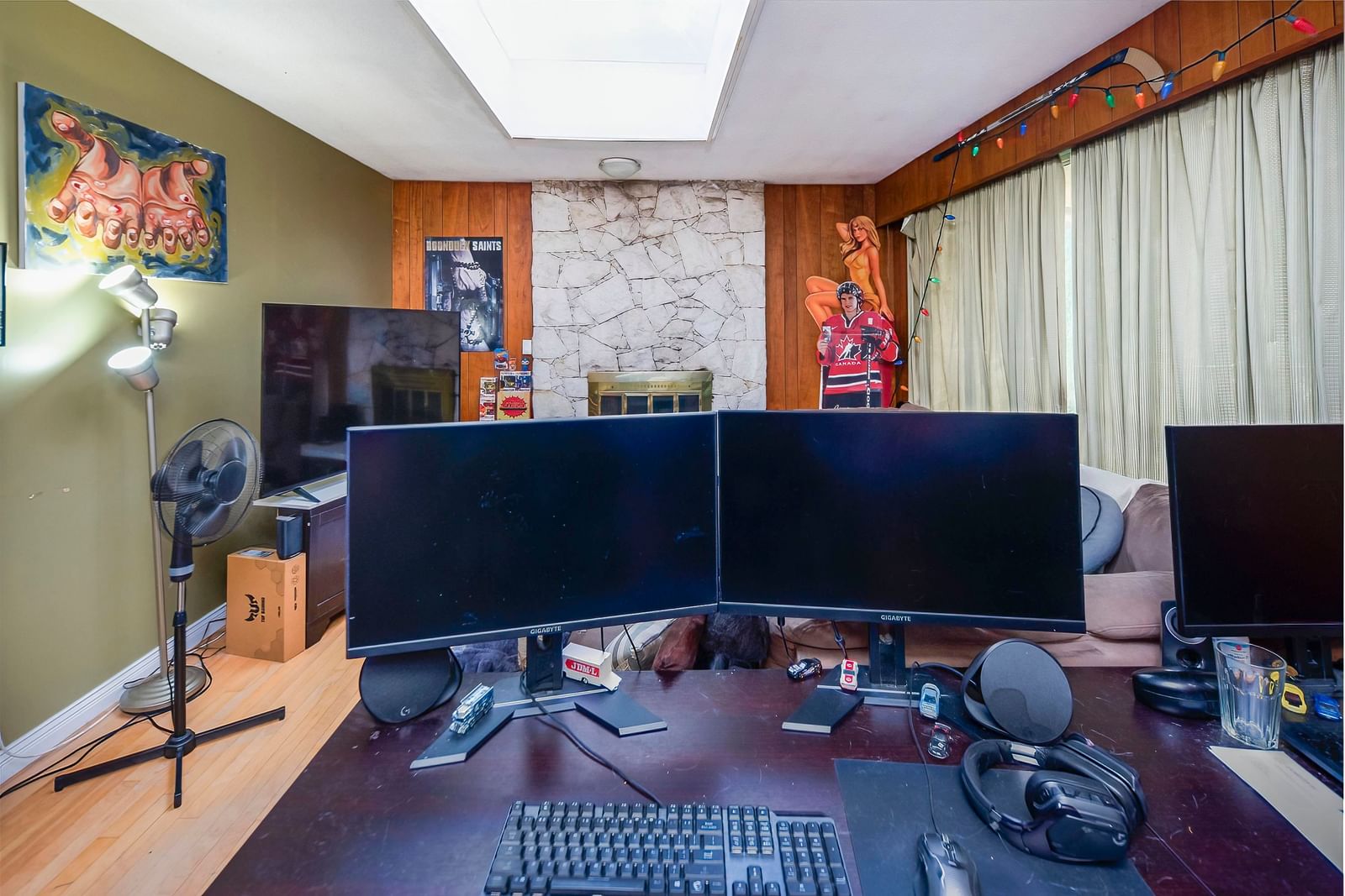 Listing Image 9