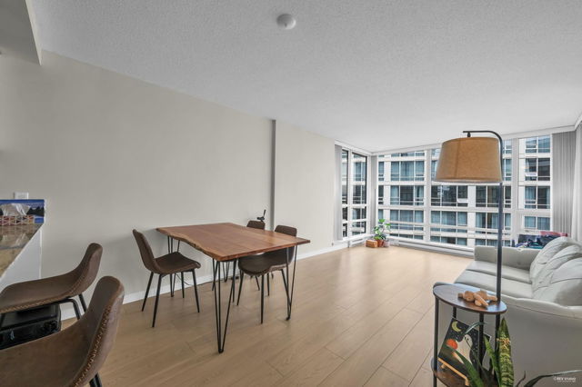 1202 - 3111 Corvette Way