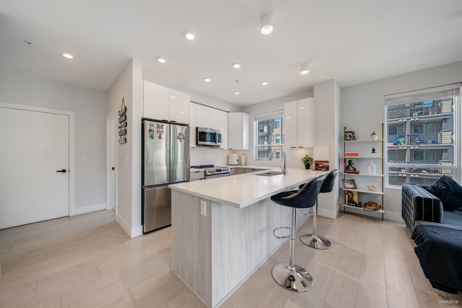 Listing Image 15