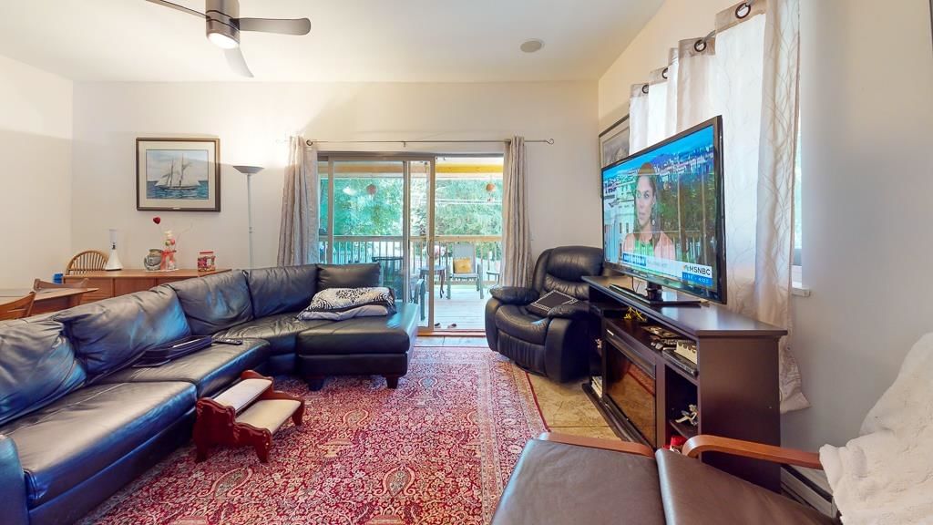 Listing Image 21