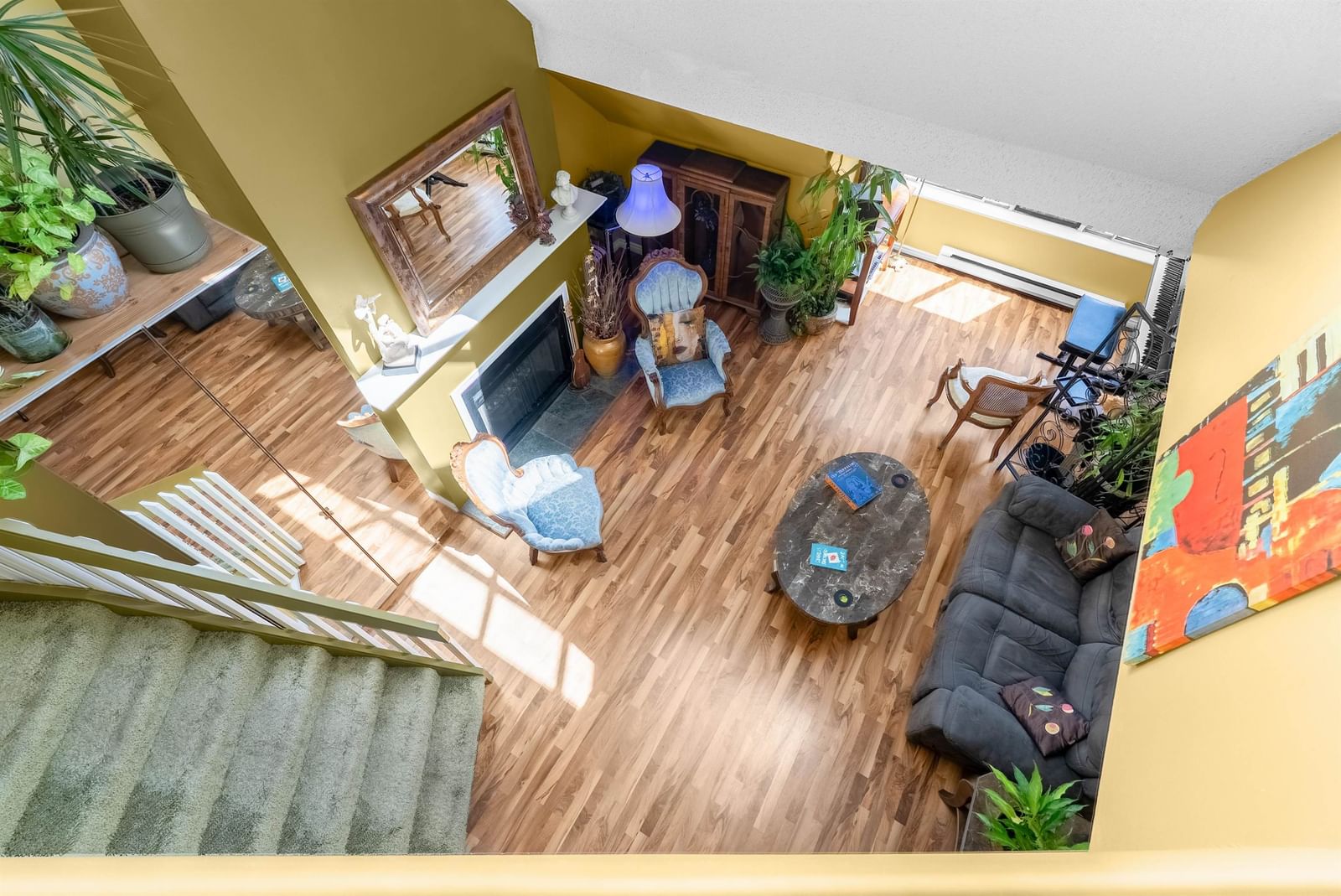 Listing Image 11