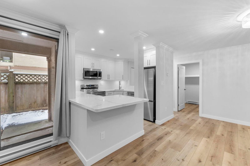 102 - 9152 Saturna Drive, Burnaby, V3J 7K2 | Image 3