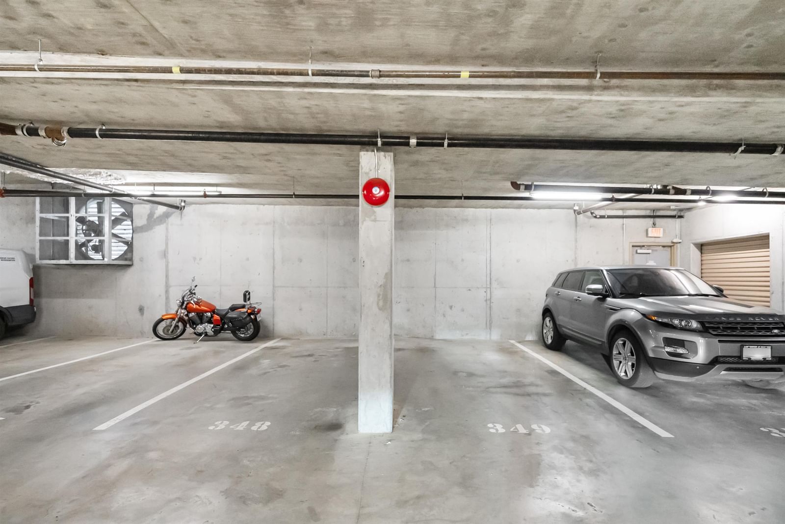 Listing Image 23