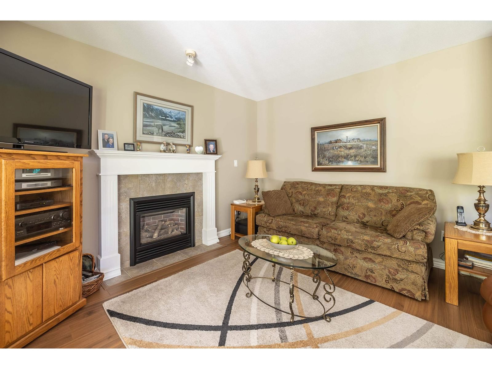 Listing Image 17
