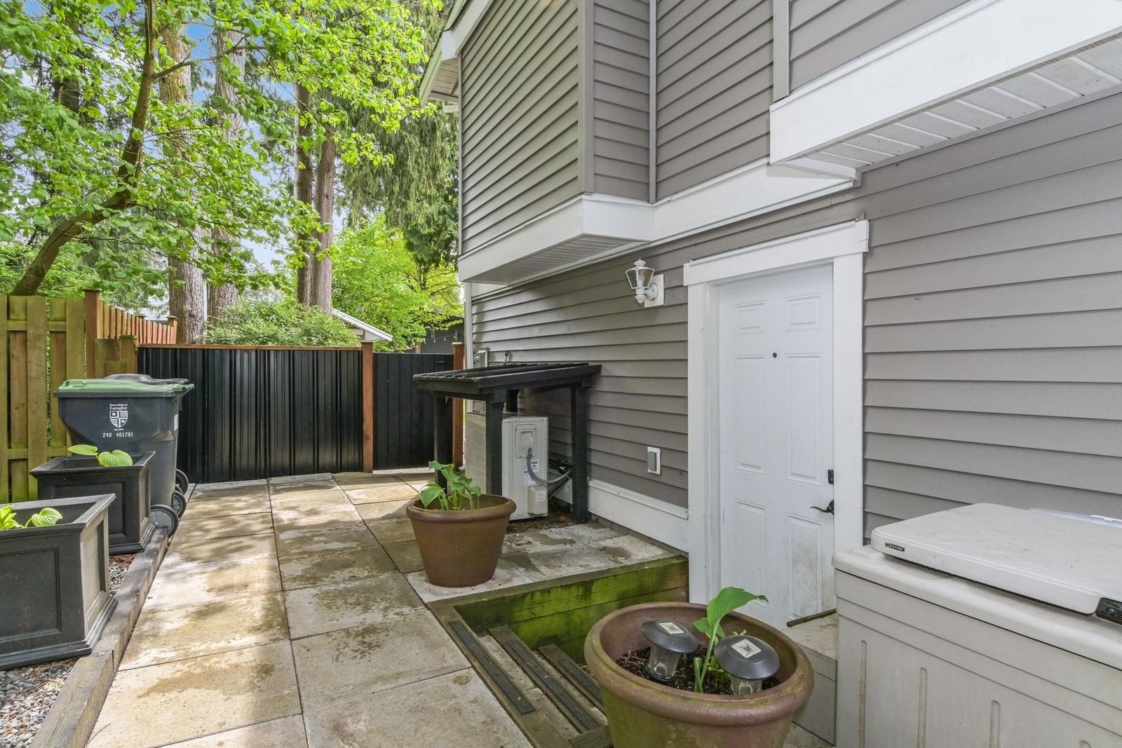 Listing Image 20