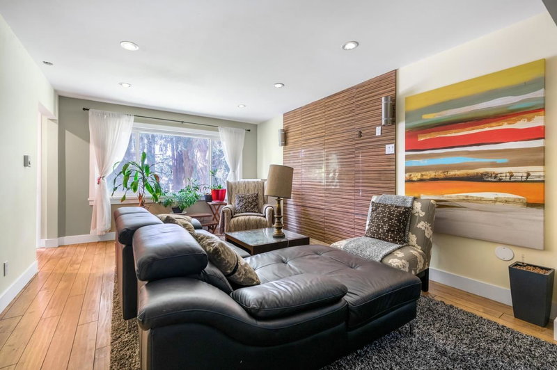 7814 Rosewood Street, Burnaby, V5E 2H1 | Image 2