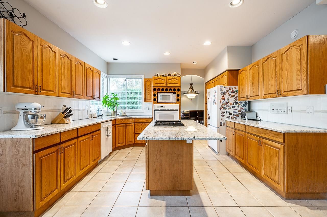Listing Image 13
