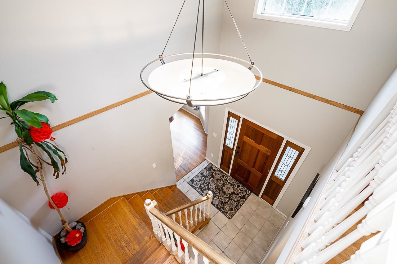 Listing Image 18
