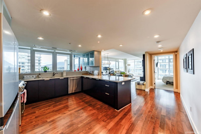 2102 - 1205 Hastings Street, Vancouver, V6E 4T7 | Image 3