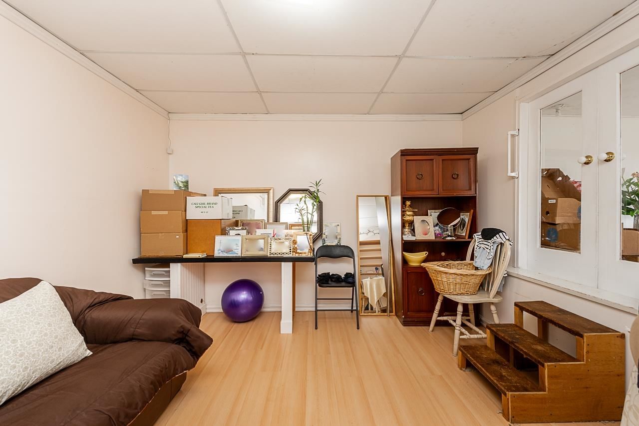 Listing Image 22