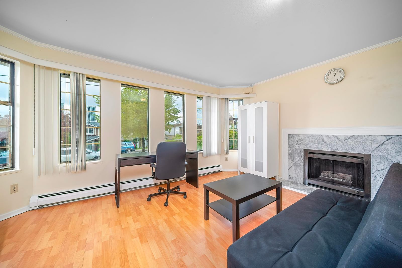 Listing Image 22