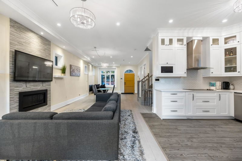 288 59th Avenue E, Vancouver, British Columbia