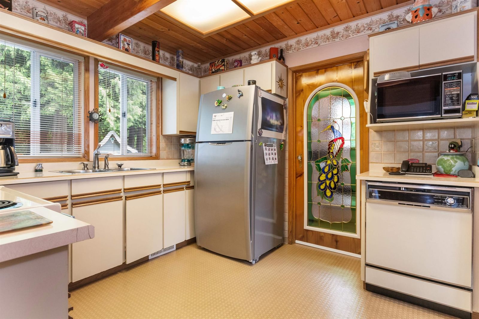 Listing Image 19