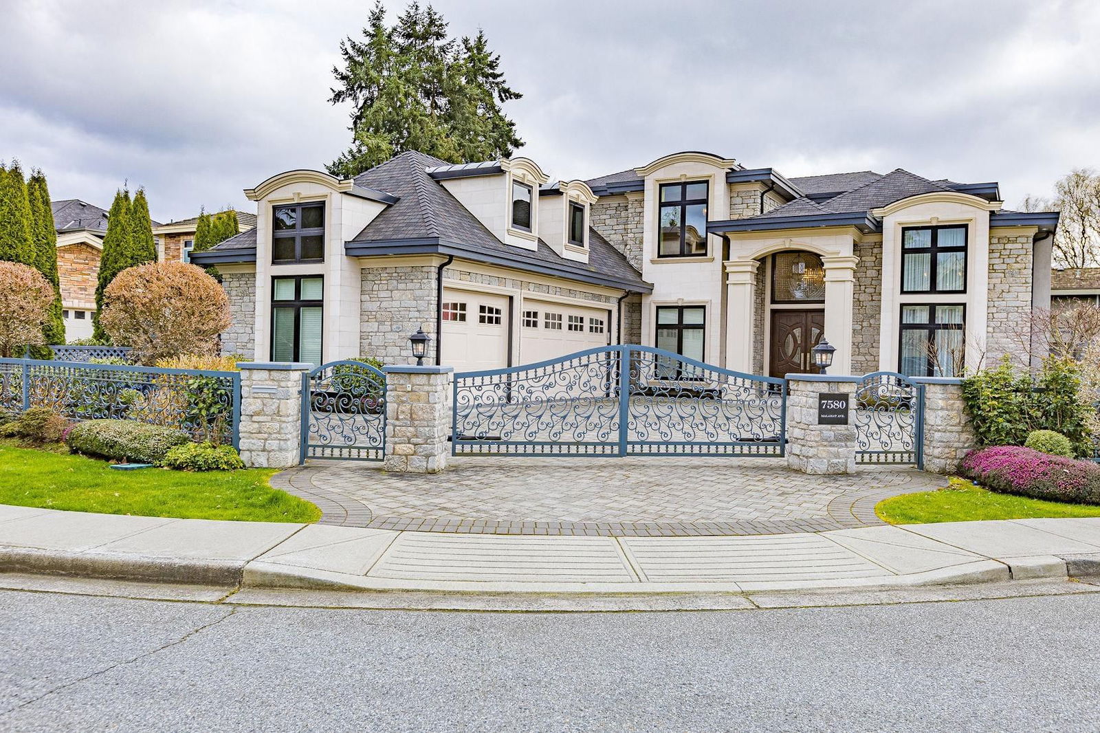 Image of home for listing MLS® R3002408
