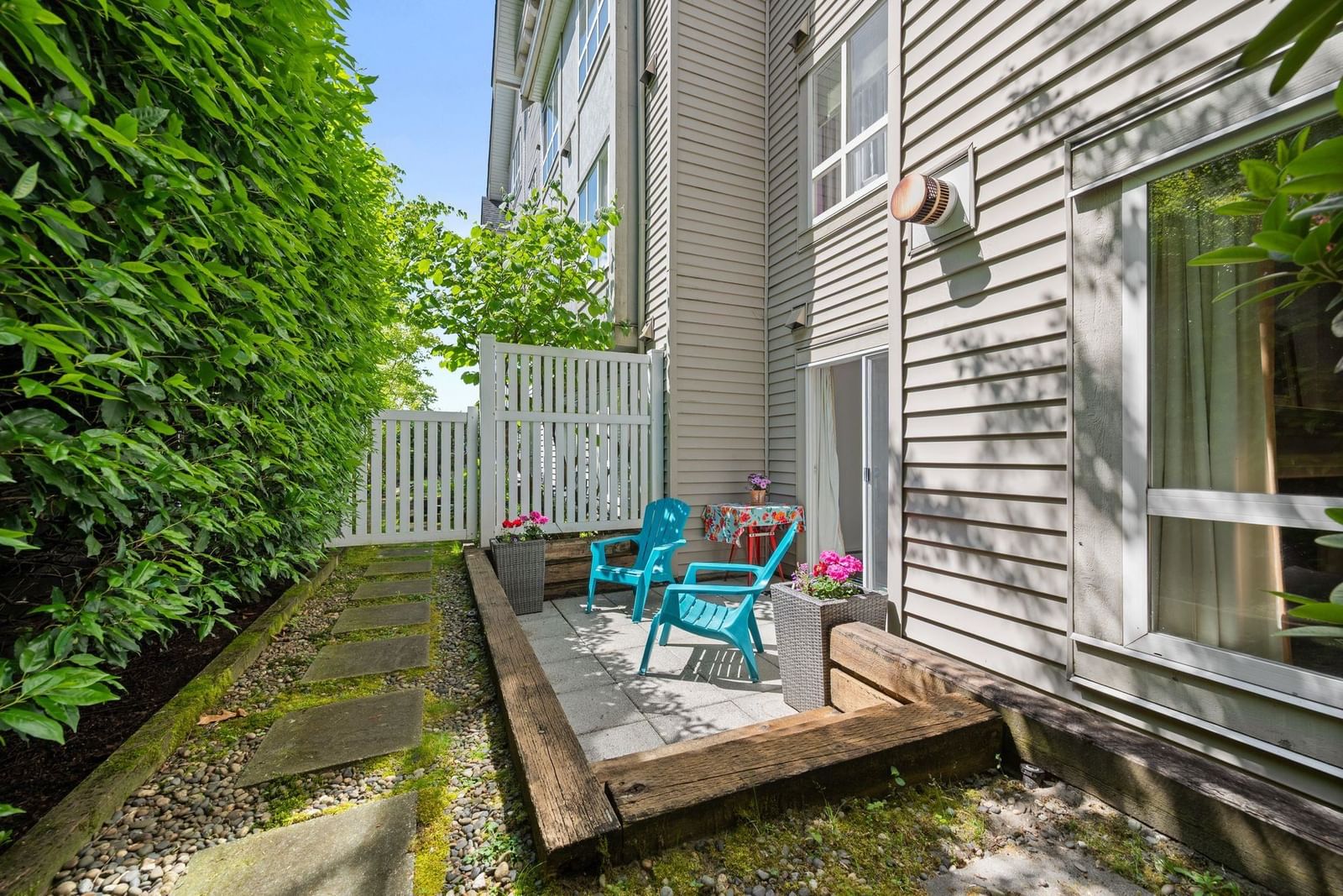 Listing Image 24