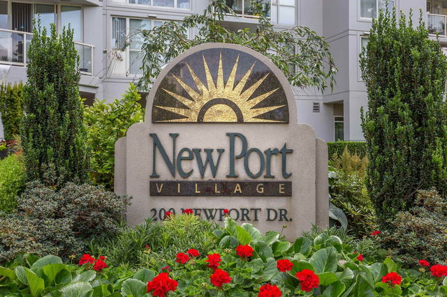 701 - 200 Newport Drive