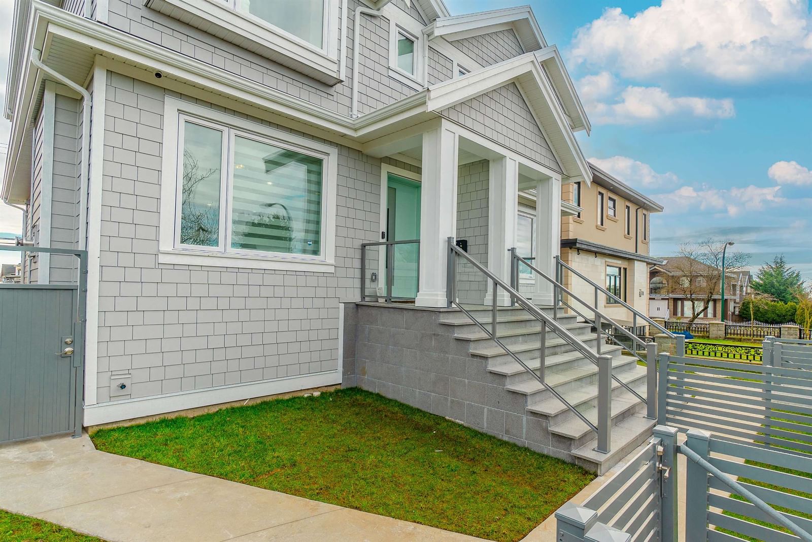 Listing Image 9