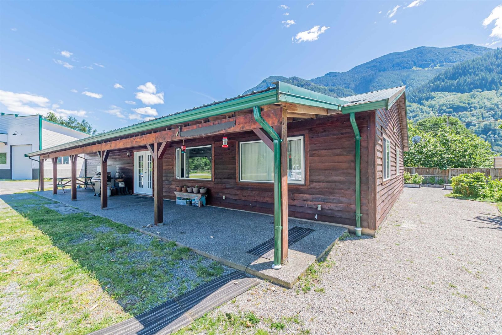 Listing Image 21