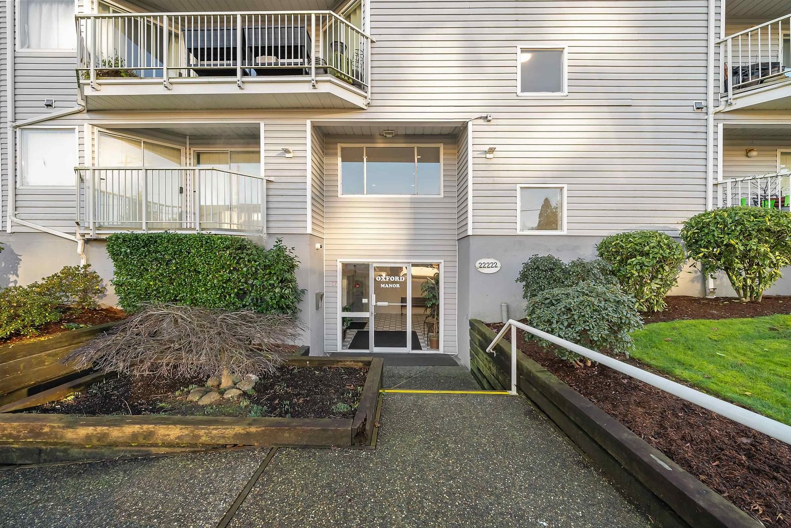 Listing Image 25