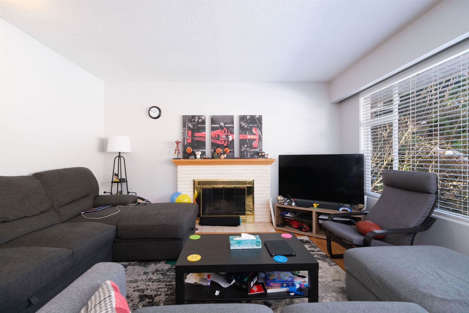 Listing Image 16
