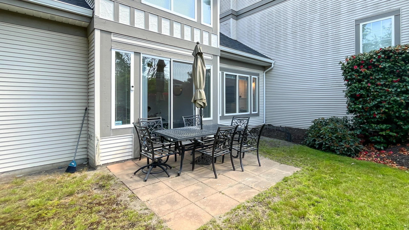 Listing Image 28