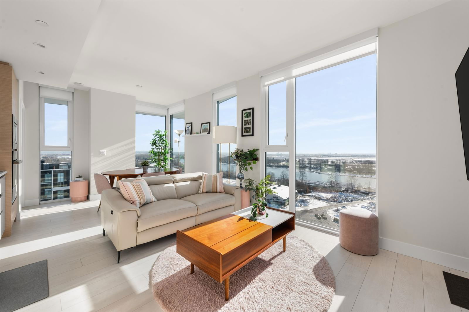 Image of home for listing MLS® R3002795