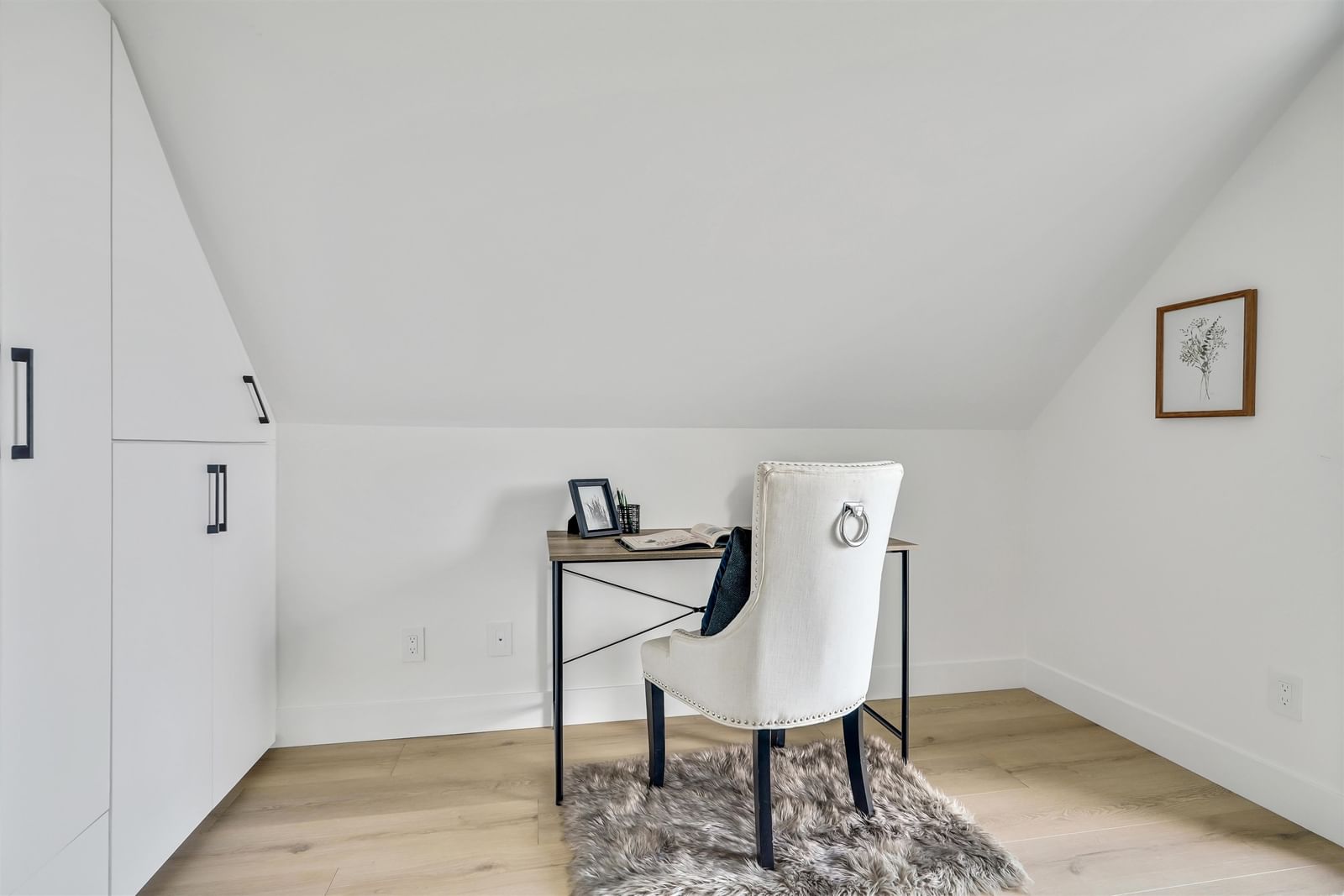 Listing Image 20