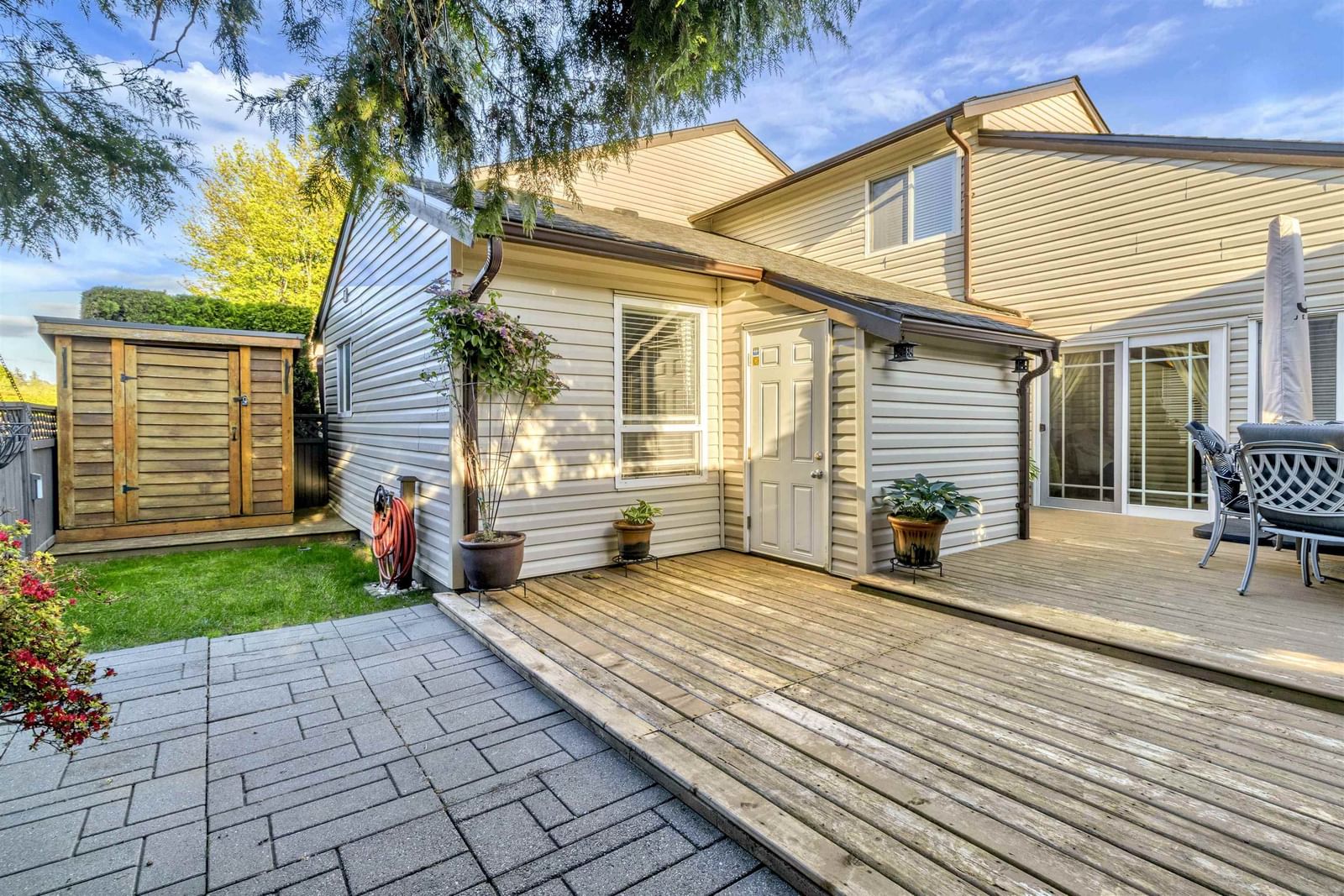 Listing Image 23