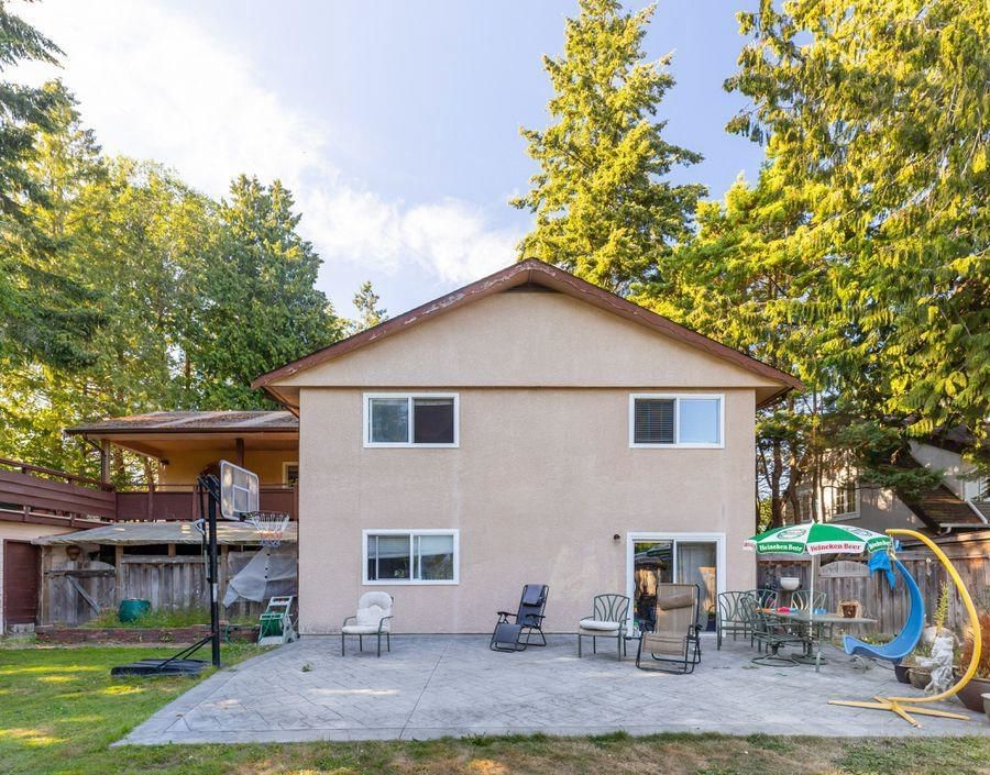Listing Image 16