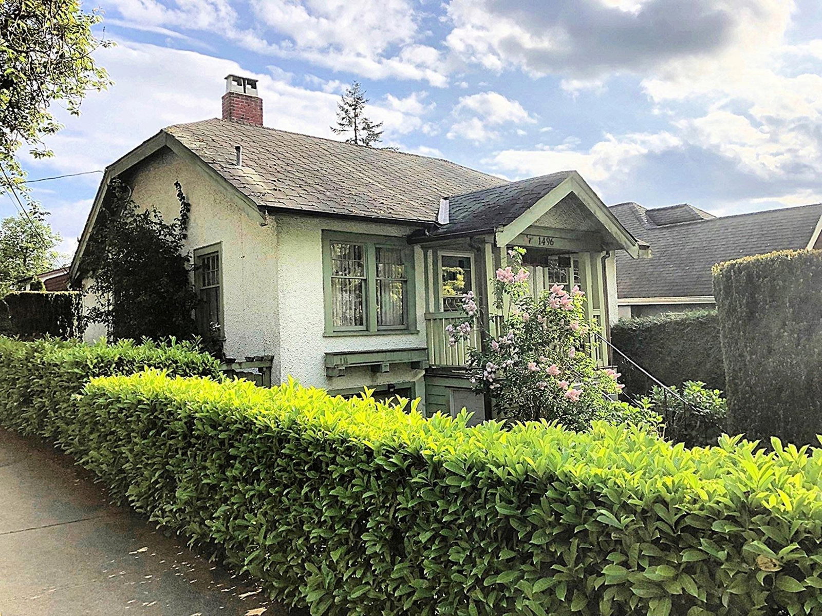 Listing Image 1