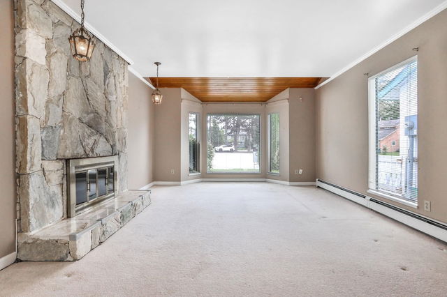 9811 Gilbert Crescent
